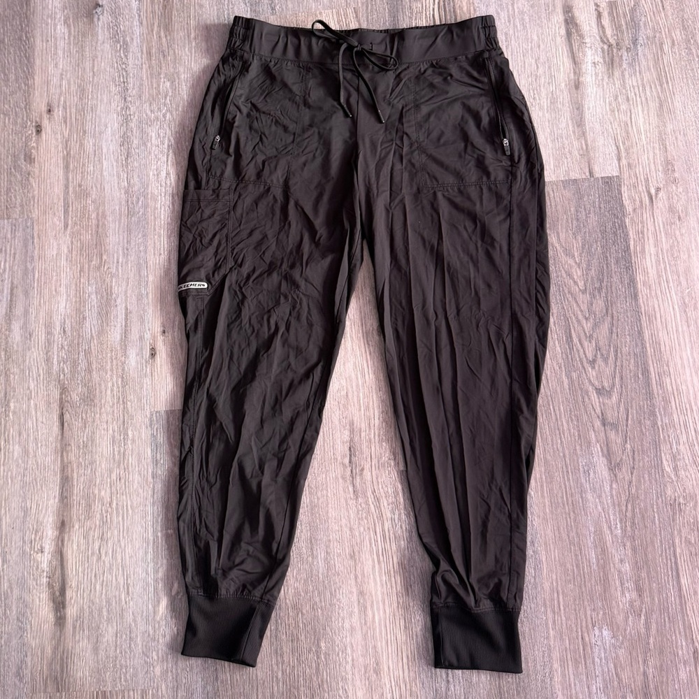 Skechers Slip-Ins Jogger Scrub Pants